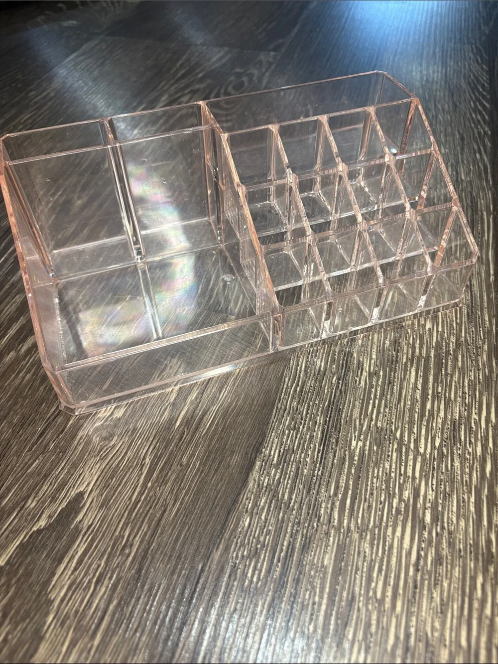 Light pink beauty organizer